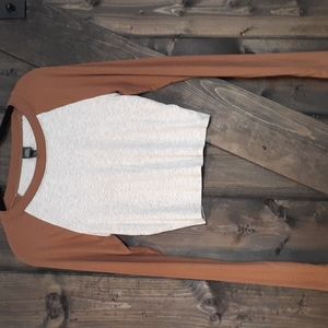 Wild Fabel Cropped Long Sleeve (Juniors Small) (Brown/Grey)